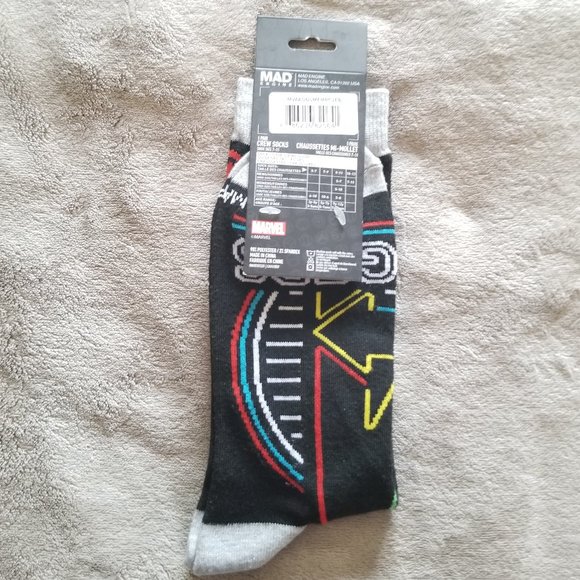 Marvel Avengers Forever Crew Socks - Picture 2 of 4